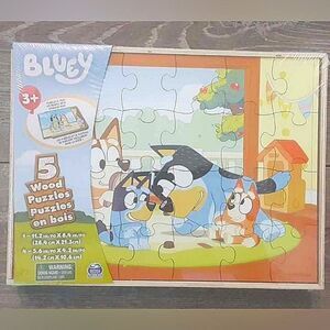 New Bluey Wood Puzzles in a Wood Tray